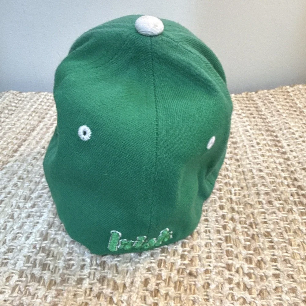 Zephyr Notre Dame Fighting Irish Green Clover Z Fit Cap Hat Size M/L
